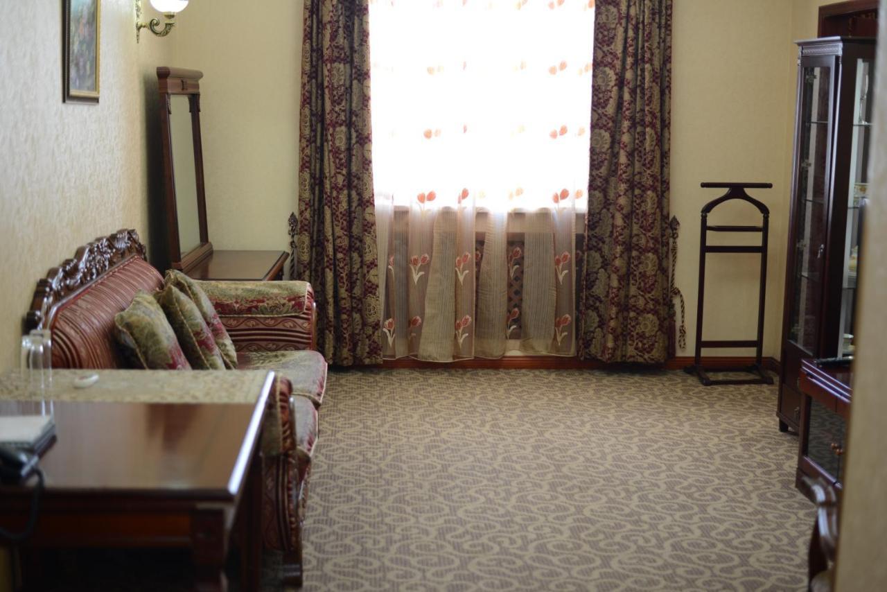 Bozok Hotel Астана Екстер'єр фото