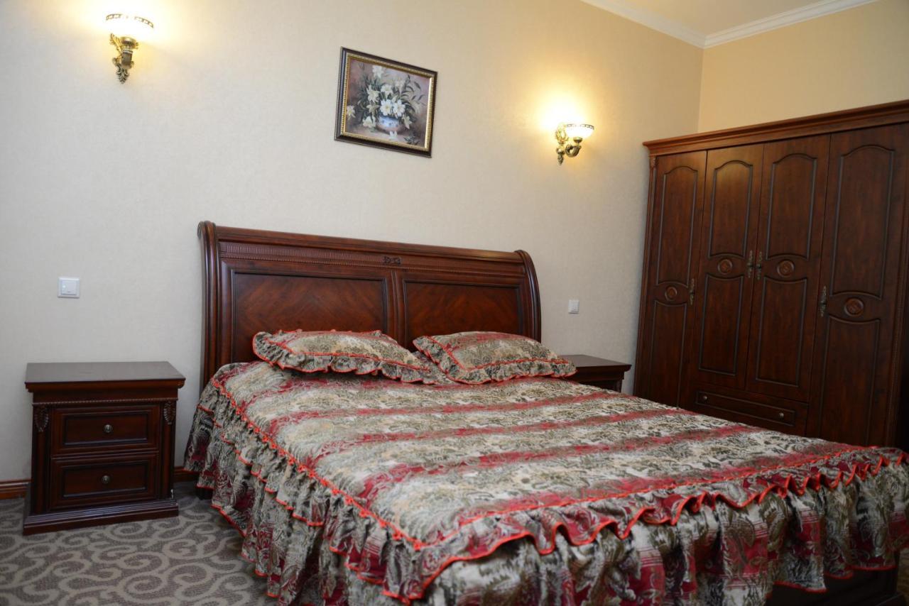 Bozok Hotel Астана Екстер'єр фото