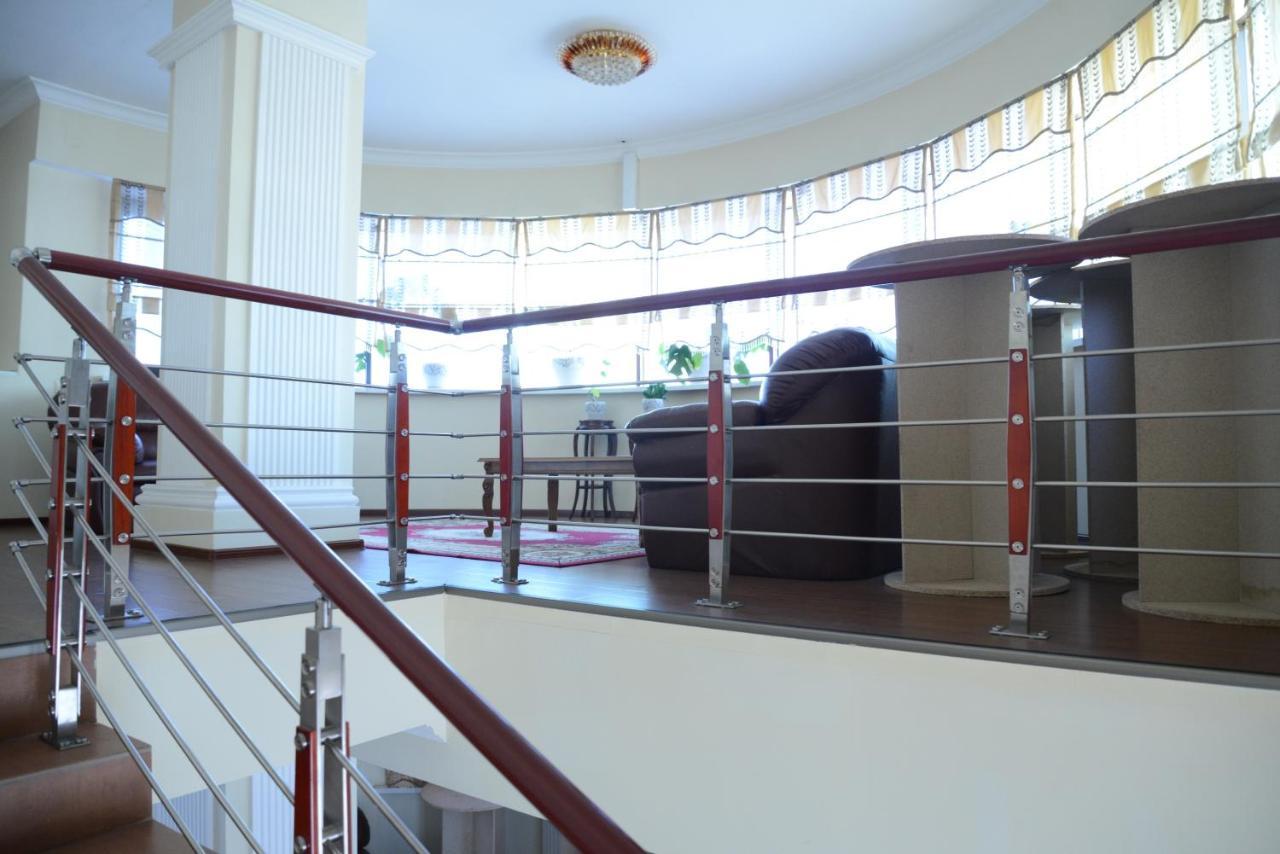 Bozok Hotel Астана Екстер'єр фото