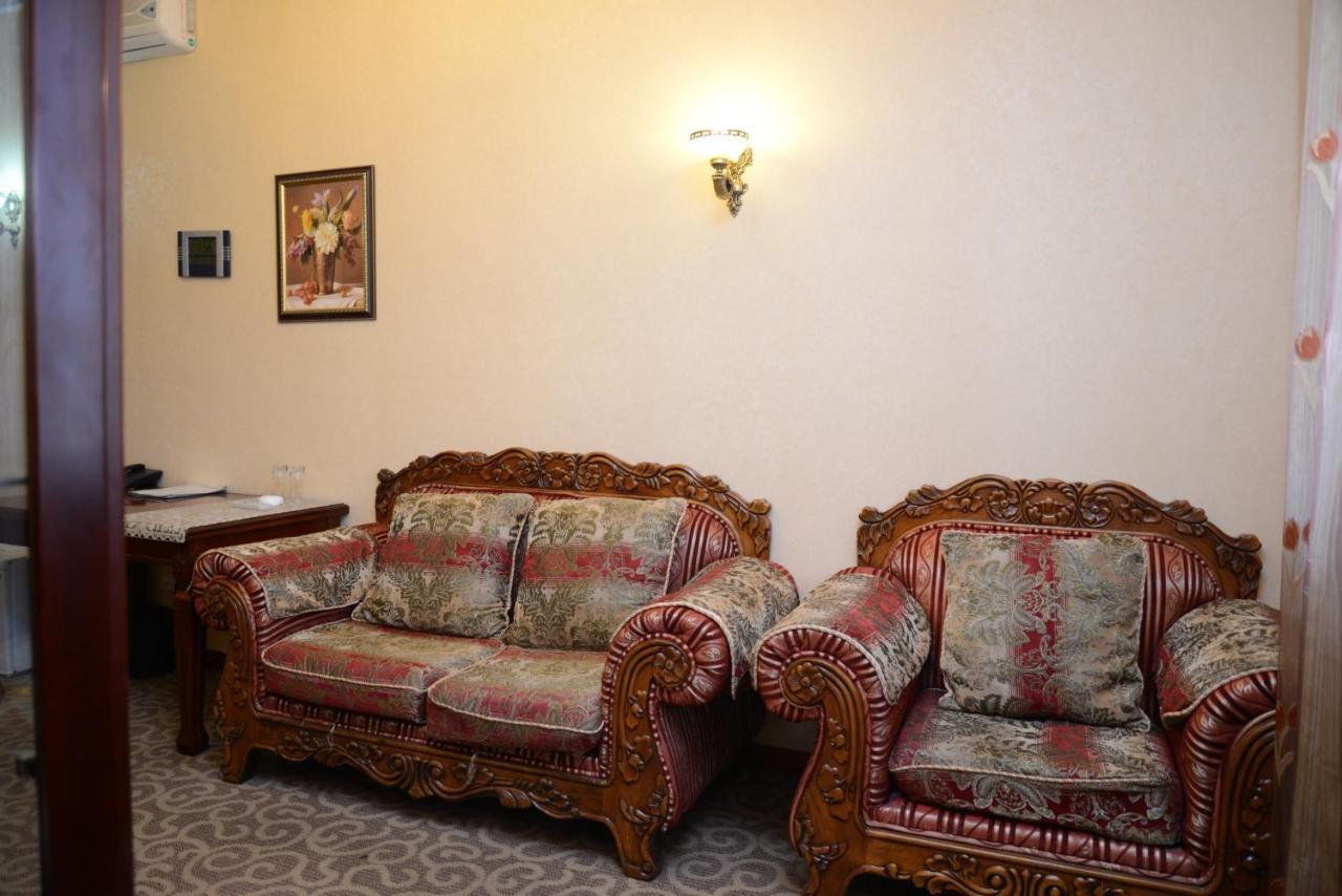 Bozok Hotel Астана Екстер'єр фото